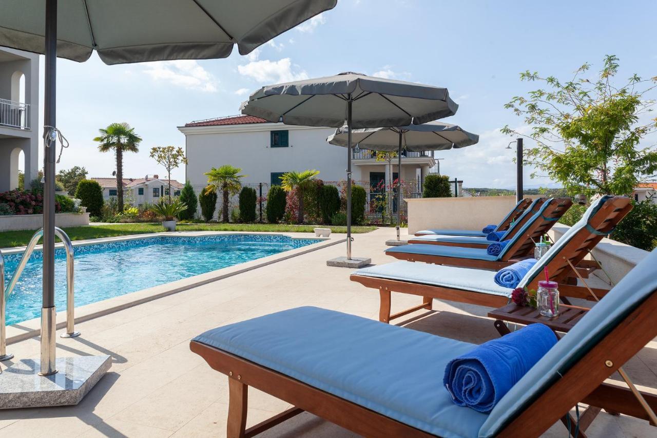 Deluxe Apartments Vila Carissa Малинська Екстер'єр фото
